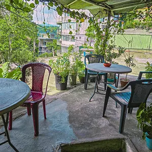 The Brick House Alloggio in famiglia Kandy